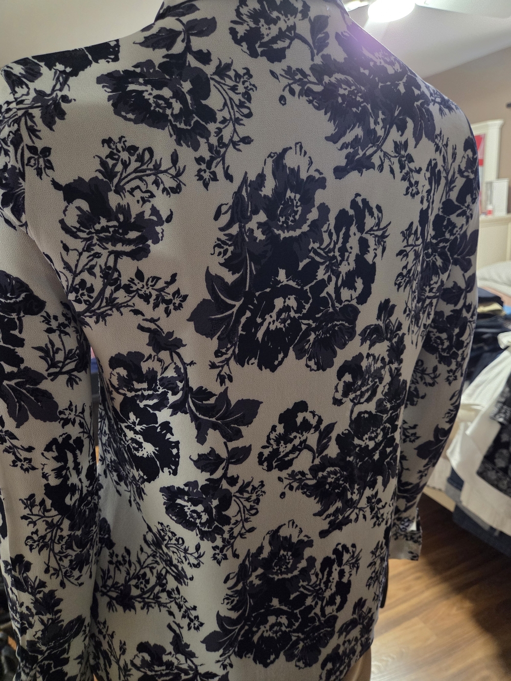 Reformation White and Navy Floral Button-Down Shirt - Picture 3 of 4